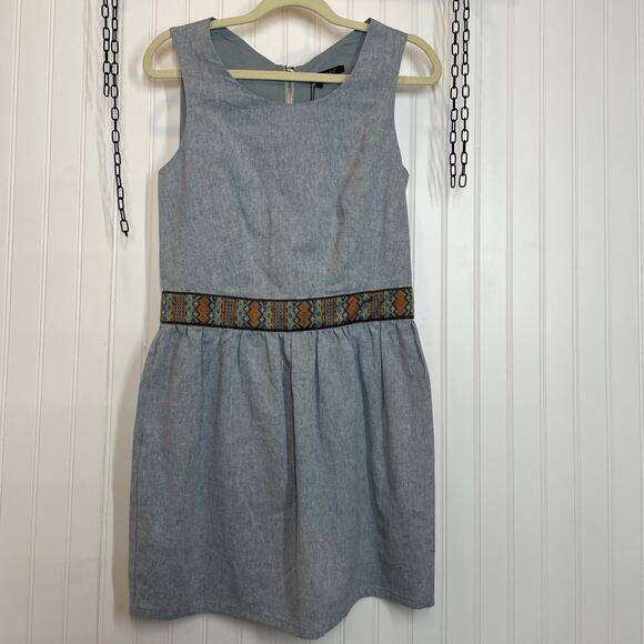 NWT Color Block Gray Open Back Sleeveless Mini A-Line Dress Size M - Picture 1 of 6
